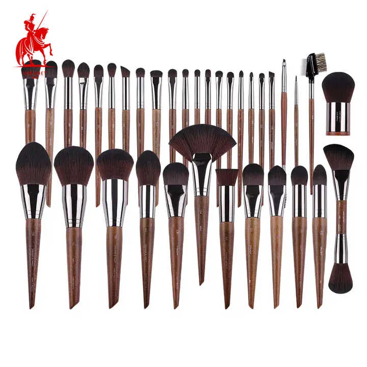 فرش مكياج  Makeup Brush