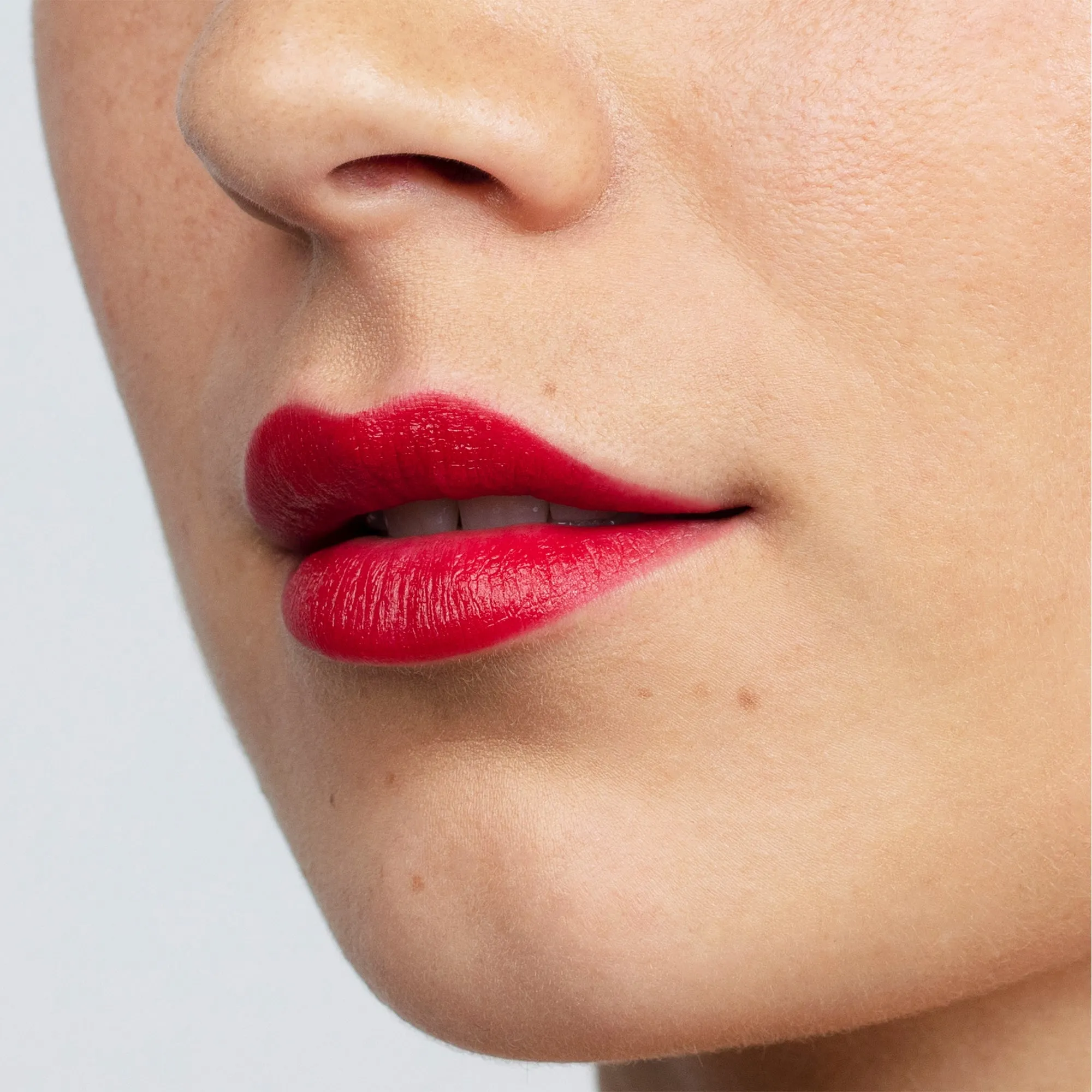 Ruby Bay Rouge Moisture-Boost Natural Lipstick 4g