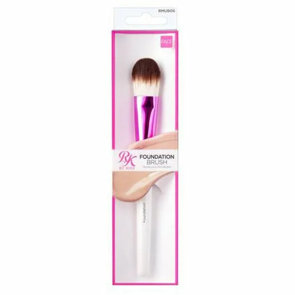 Ruby Kisses: Foundation Brush