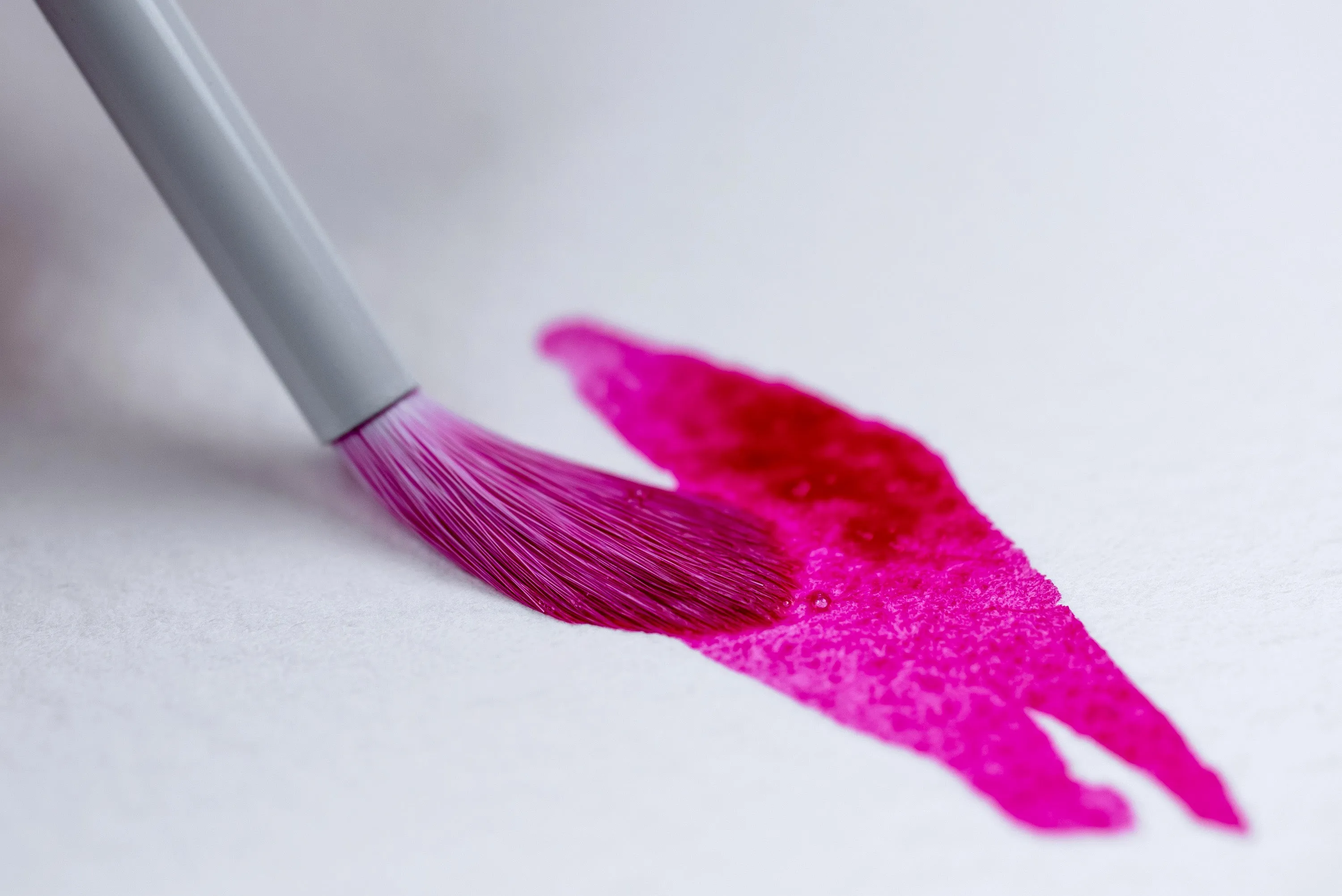 Tintoretto Velvet Synthetic Travel Brush
