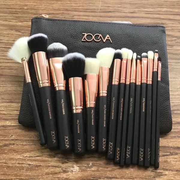 Zoeva 15 Piece Makeup Brushes With Pouch